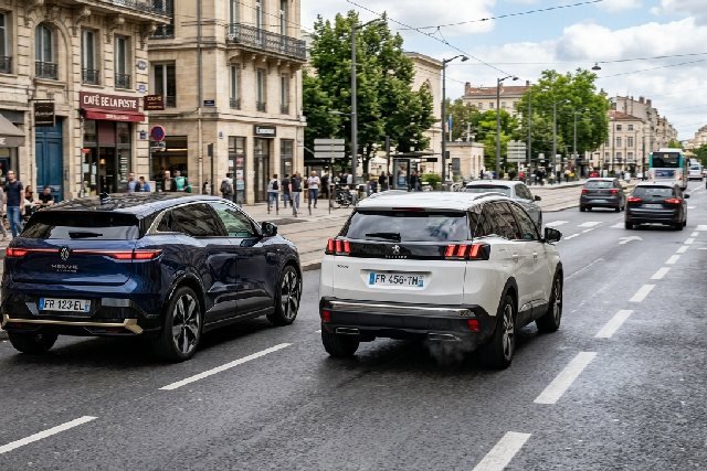 électriques vs thermiques