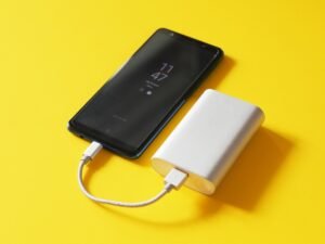 Pourquoi votre batterie externe chauffe pendant la recharge et quand s'inquiéter