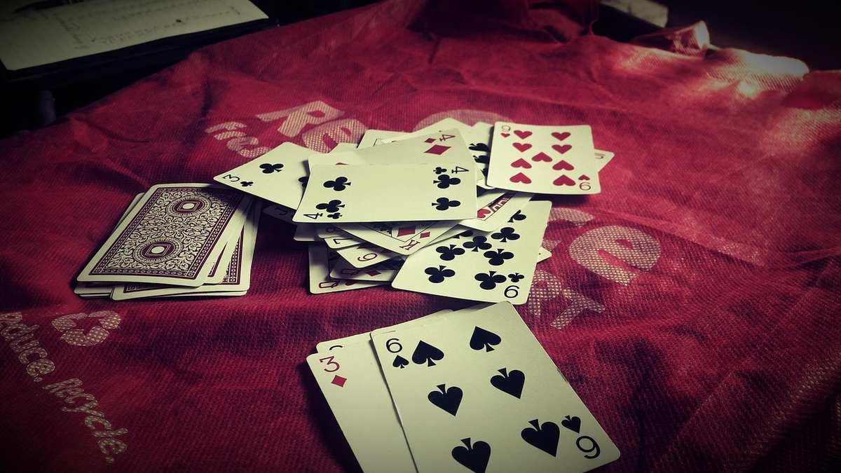 Pluie en camping : la journée se joue à l'intérieur
